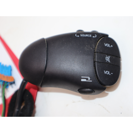 Commande autoradio occasion RENAULT KANGOO I Phase 2 - 1.5 DCI 85ch