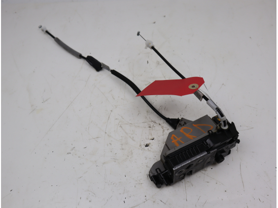 Serrure porte ard occasion PEUGEOT 2008 Phase 1 - 1.6 BlueHDI 100ch