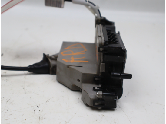 Serrure porte ard occasion PEUGEOT 2008 Phase 1 - 1.6 BlueHDI 100ch