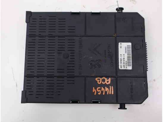 BSI (PLATINE FUSIBLE HABITACLE)