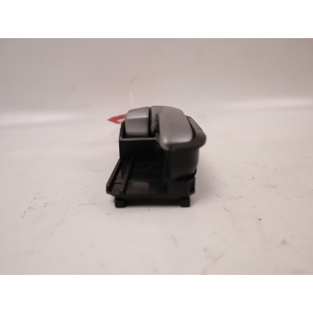 Poignee int porte avd occasion SUZUKI SWIFT III Phase 1 - 1.3 DDIS 70ch