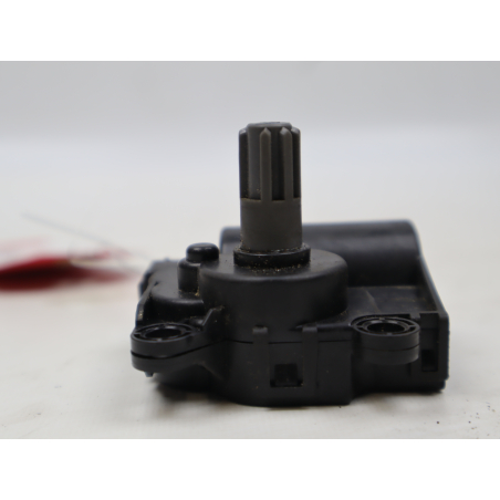 MOTEUR VOLET DE CHAUFFAGE