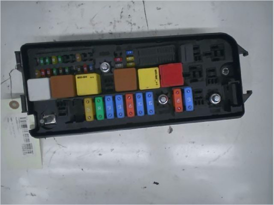 Platine fusible av occasion OPEL VECTRA III Phase 1 - 1.9 CDTI 120ch