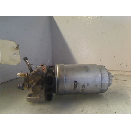 SUPPORT DE FILTRE CARBURANT