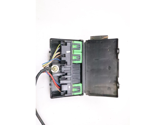 Boite a fusibles occasion PEUGEOT 307 Phase 1 - 2.0 HDI 90ch