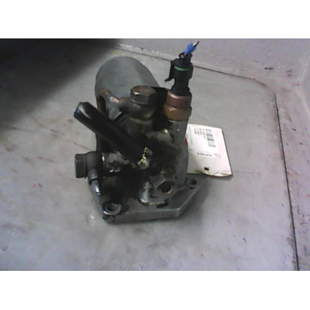 SUPPORT DE FILTRE CARBURANT