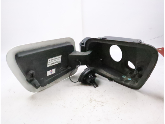 Volet de trappe carburant occasion PEUGEOT 2008 II Phase 1 - 1.5 BlueHDI 130ch