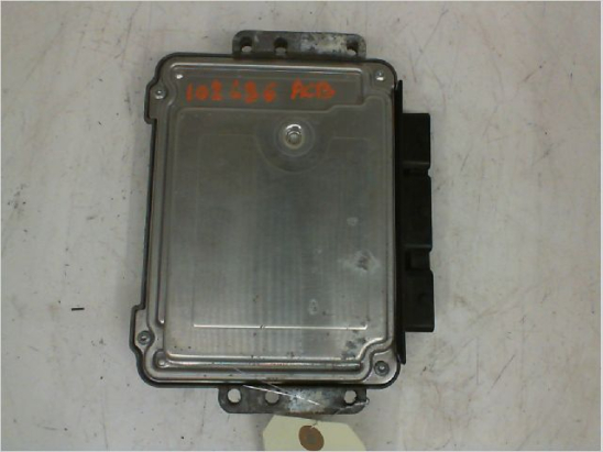 Calculateur moteur occasion RENAULT LAGUNA II Phase 1 - 1.9 DCI 110ch