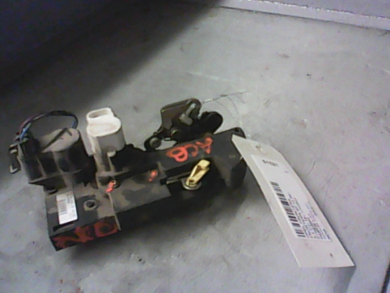 Serrure porte ard occasion OPEL FRONTERA Phase 3 - 2.2 DTI 16v