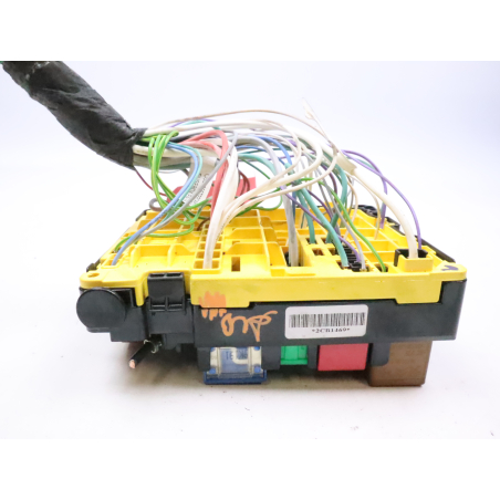 Platine fusible av occasion CITROEN C3 III Phase 1 - 1.2i 82ch