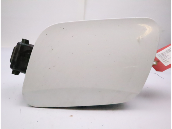 Volet de trappe carburant occasion PEUGEOT 2008 II Phase 1 - 1.2 i PureTech 100ch