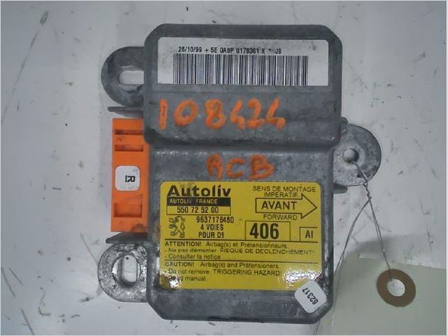 Boitier pyrotechnique occasion PEUGEOT 406 Phase 2 BREAK - 2.0 HDI 110ch