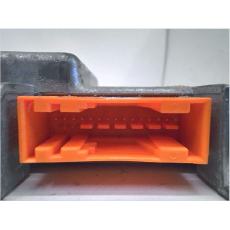 Boitier pyrotechnique occasion PEUGEOT 406 Phase 2 BREAK - 2.0 HDI 110ch