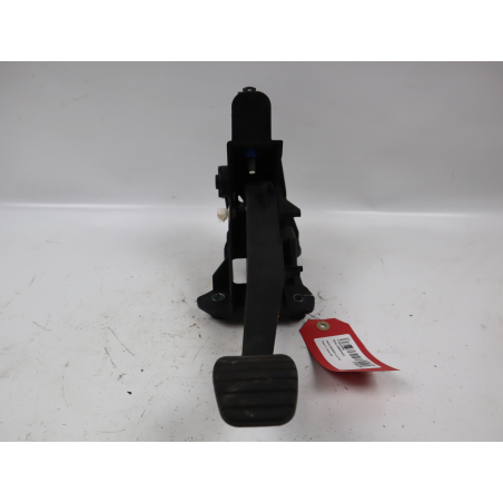 Pedale embrayage occasion DACIA SANDERO II Phase 2 - 1.0i 75ch