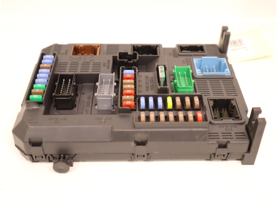 Platine fusible habitacle (BSI) occasion PEUGEOT 208 Phase 2 - 1.6 BLUE HDI 75ch