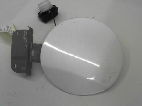 VOLET DE TRAPPE CARBURANT