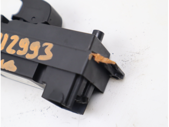 Commande leve-glace porte arrière droite occasion MAZDA 3 I Phase 2 - 1.6 MZ-CD 110ch