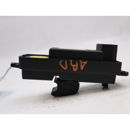 Commande leve-glace porte arrière droite occasion MAZDA 3 I Phase 2 - 1.6 MZ-CD 110ch