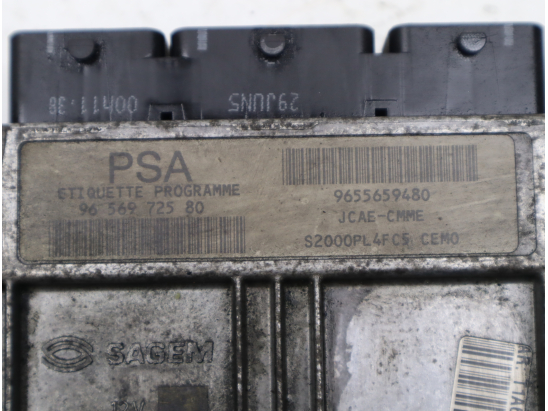 Calculateur moteur occasion PEUGEOT 206 Phase 1 - 1.4i
