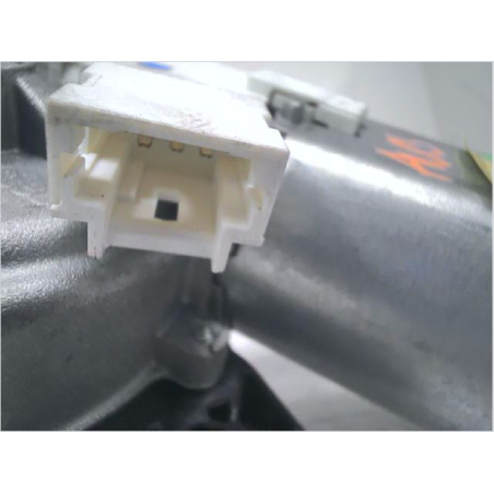 MOTEUR ESSUIE-GLACE AR