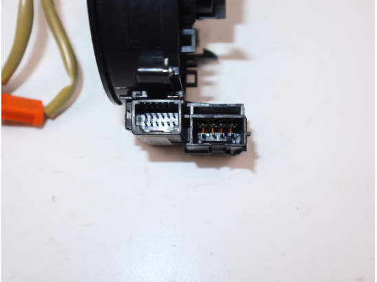 Contacteur annulaire airbag occasion TOYOTA COROLLA IX phase 2 - 2.0 D4-D 115ch