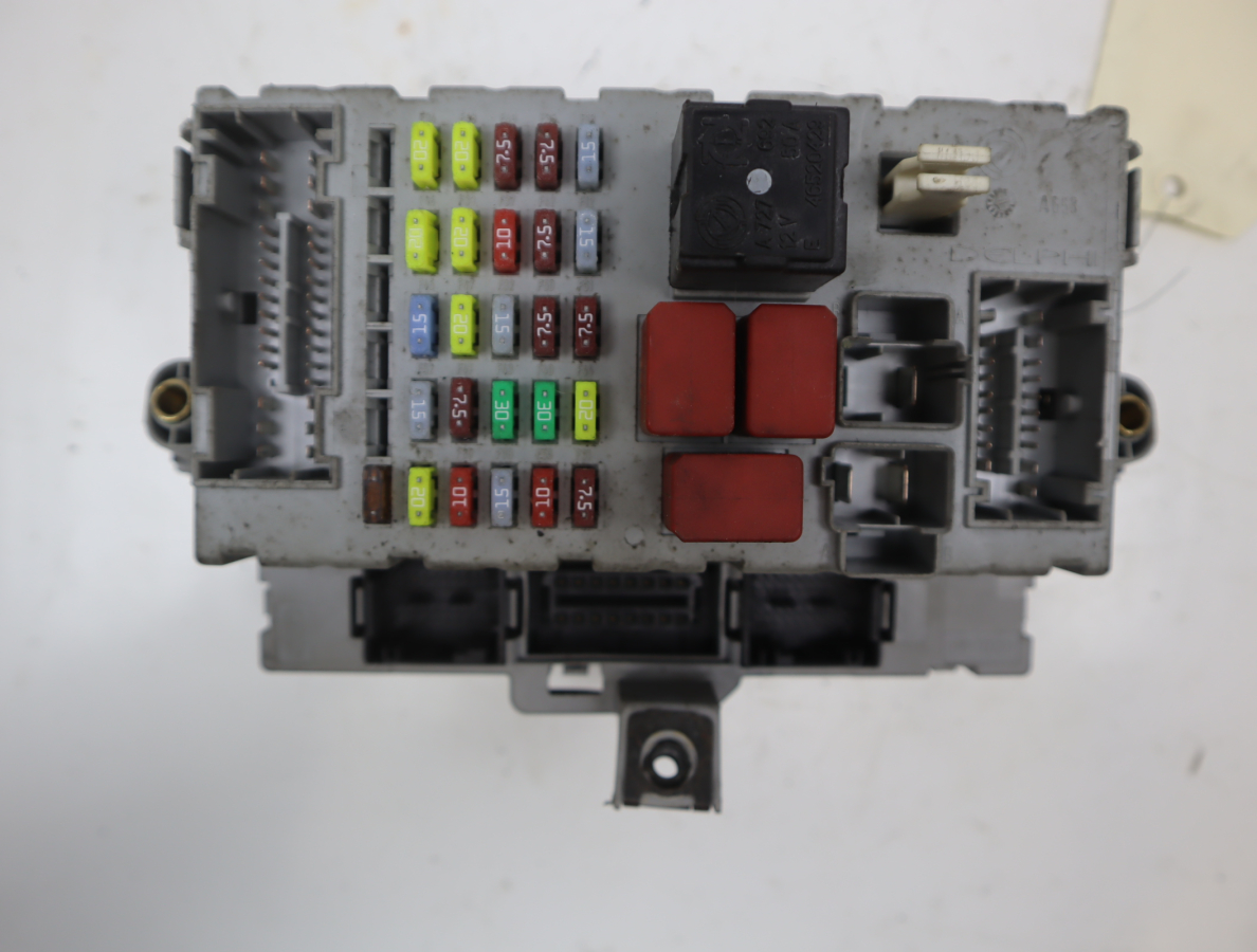 Platine fusible habitacle (BSI) occasion FIAT IDEA Phase 1 - 1.3 DT MULTIJET 16v
