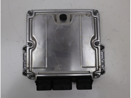 Calculateur moteur occasion CITROEN C5 I Phase 1 - 2.2 HDi