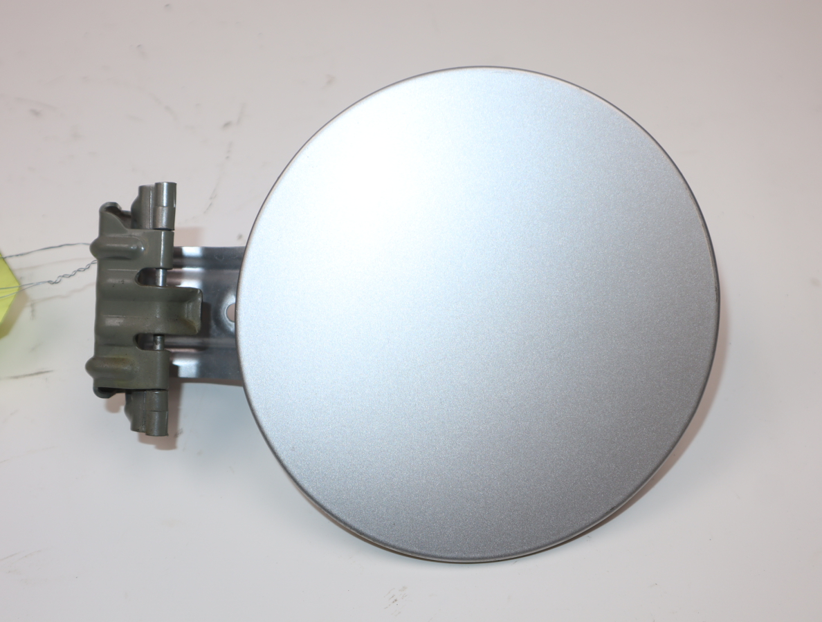 Volet de trappe carburant occasion TOYOTA VERSO Phase 1 - 126 D-4D