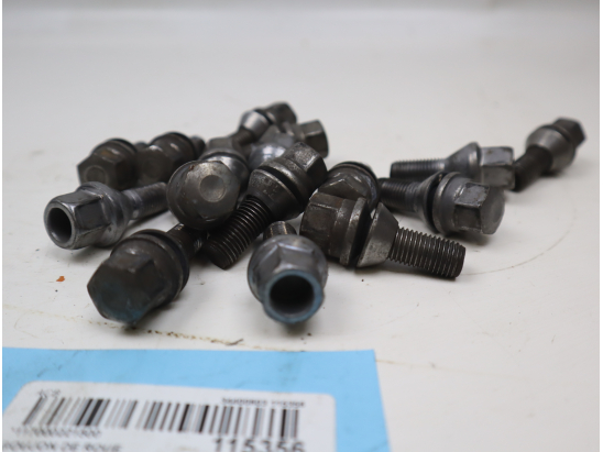 Goujon de roue occasion RENAULT CLIO II Phase 2 - 1.5 DCI 80ch