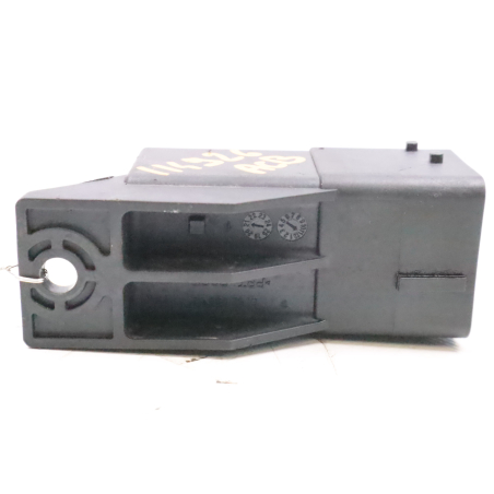 Boitier de préchauffage occasion PEUGEOT 3008 II Phase 1 - 1.5 BlueHDI 130ch