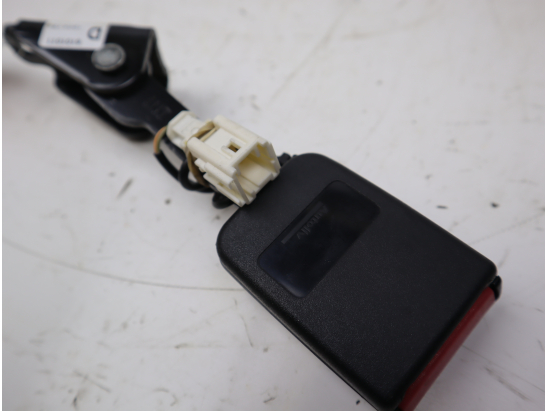 Ancrage ceinture arrière droit occasion PEUGEOT 308 I CC phase 2 - 2.0 HDI 160ch