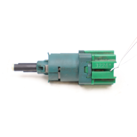 CONTACTEUR DE STOP SUR PEDALE