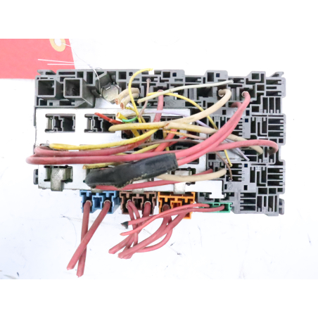 Platine fusible av occasion RENAULT LAGUNA II Phase 1 - 2.0i 135ch