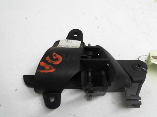 Poignee int porte avg occasion VOLKSWAGEN TRANSPORTER V Phase 1 - 2.5 TDI 130ch