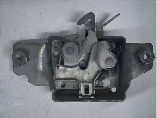 Serrure capot occasion RENAULT CLIO III Phase 1 - 1.5 DCI 70ch
