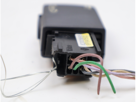 Commande autoradio occasion RENAULT CLIO II Phase 2 - 1.2 16v