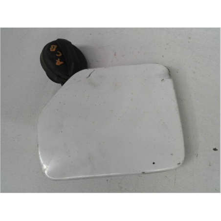 Volet de trappe carburant occasion ISUZU TF Phase 1 plateau Double CAB - 2.5D 136ch