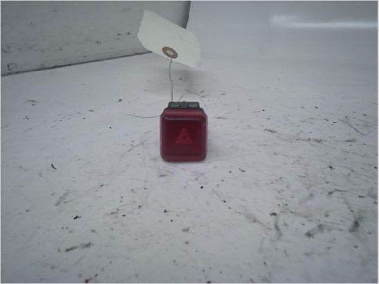 Bouton de warning occasion CITROEN C3 PICASSO Phase 1 - 1.6 HDi 90ch