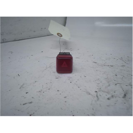 Bouton de warning occasion CITROEN C3 PICASSO Phase 1 - 1.6 HDi 90ch