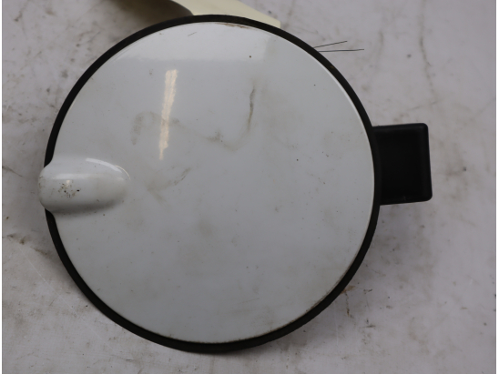 VOLET DE TRAPPE CARBURANT