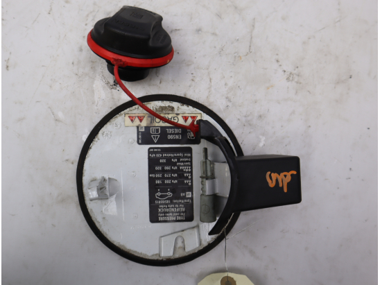 VOLET DE TRAPPE CARBURANT