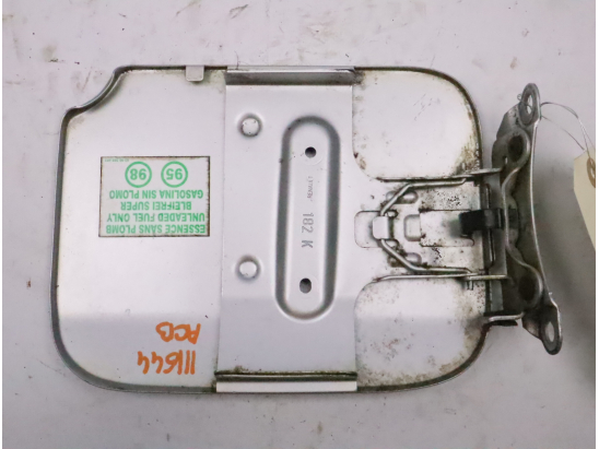 VOLET DE TRAPPE CARBURANT