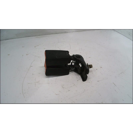 Ancrage ceinture centrale arrière occasion FORD FIESTA VI Phase 2 - 1.5 TDCI 95ch