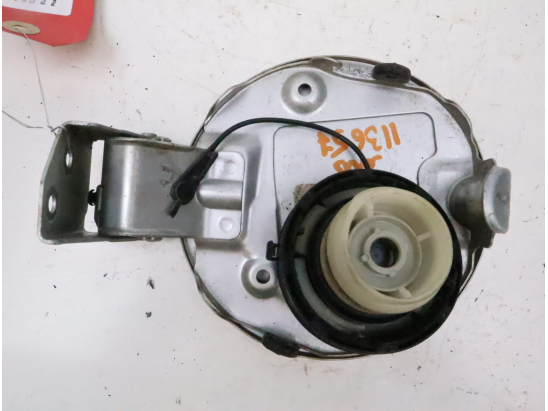 Volet de trappe carburant occasion SUZUKI SWIFT III Phase 1 - 1.3 DDIS 75ch