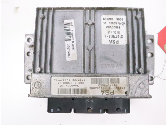 Calculateur moteur occasion CITROEN XSARA Phase 2 - 1.4i