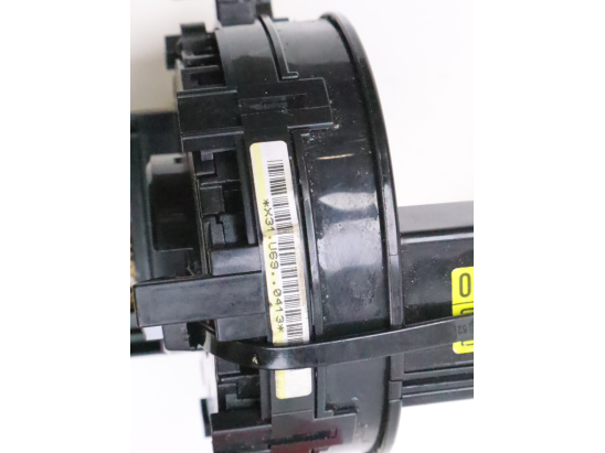 Contacteur annulaire airbag occasion CITROEN C1 II Phase 1 - 1.0 VTI 68ch