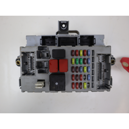 BSI (PLATINE FUSIBLE HABITACLE)
