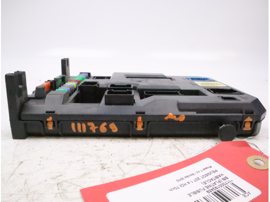 BSI (PLATINE FUSIBLE HABITACLE)