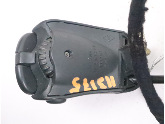 Commande autoradio occasion RENAULT KANGOO I Phase 1 - 1.2i 8v 60ch