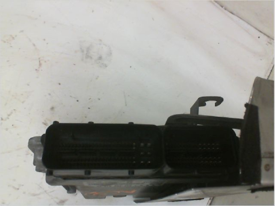 Calculateur moteur occasion AUDI A3 II Phase 1 - 2.0 TDi 140ch